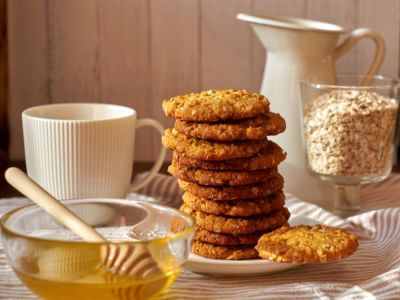 عجينة العسل والشوفان الشهية
