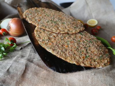 عجينة صفيحة على الصاج، وأسرار نجاحها