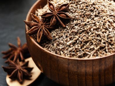 ما هي الأعشاب التي تتجنبها الحامل؟