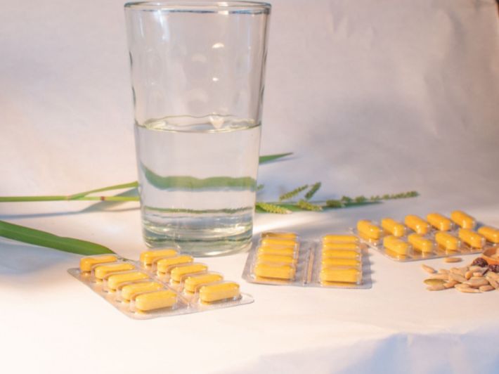 متى يبدأ مفعول حبوب تابوسين في علاج حب الشباب؟