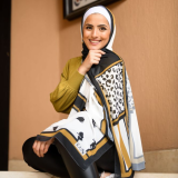 شال بطبعة ليوبارد عدة ألوان