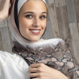 شال كريب ديجيتال جلد الحية بأكثر من لون