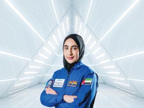 من هي أول رائدة فضاء عربية؟