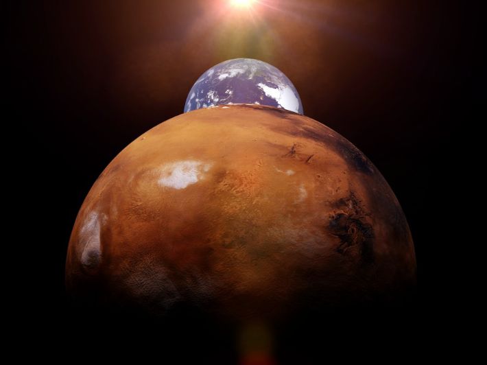 ما الفرق بين كوكب الأرض وكوكب المريخ؟