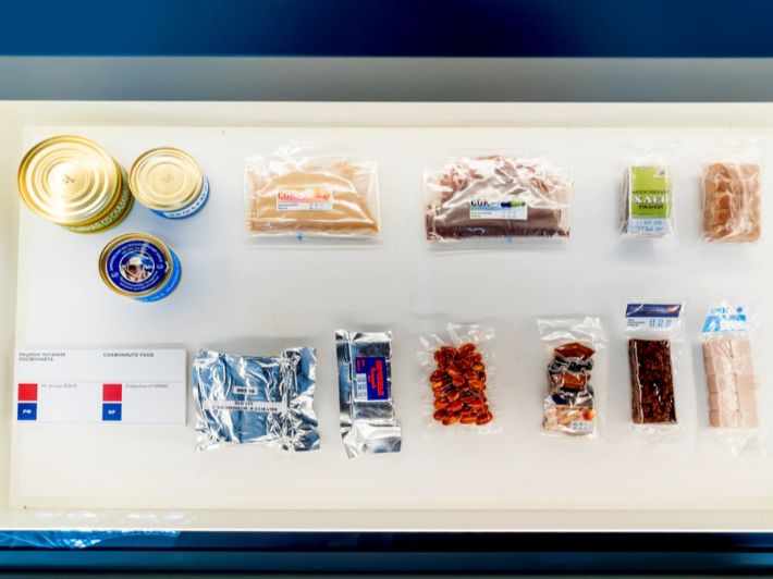 وجبات رواد الفضاء: اعرف أكثر