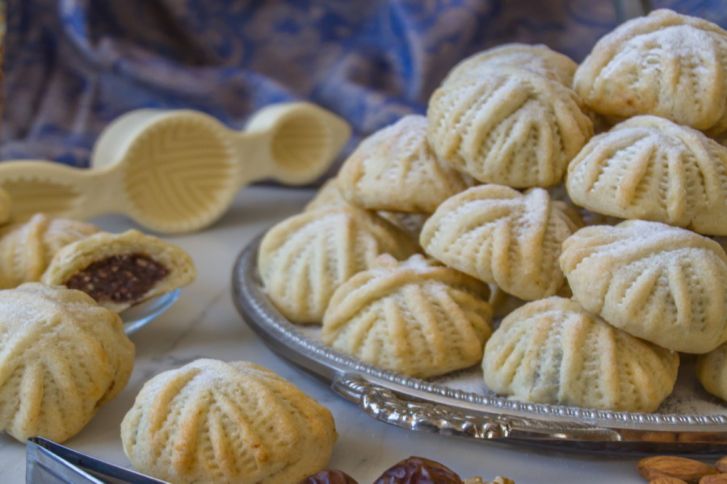 عجينة كعك العيد بالتمر