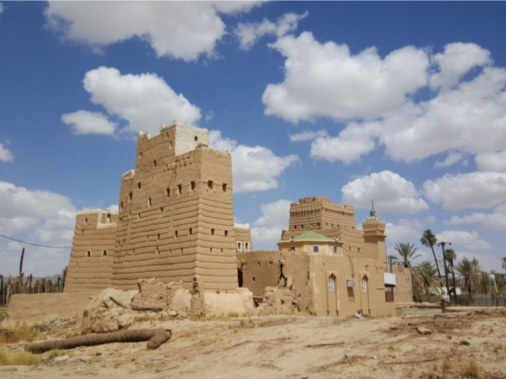 كم عدد سكان نجران؟