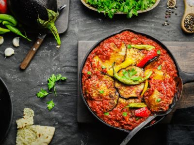 طريقة عمل مسقعة الخضار