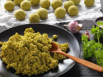 وصفات سهلة لعمل عجينة الفلافل