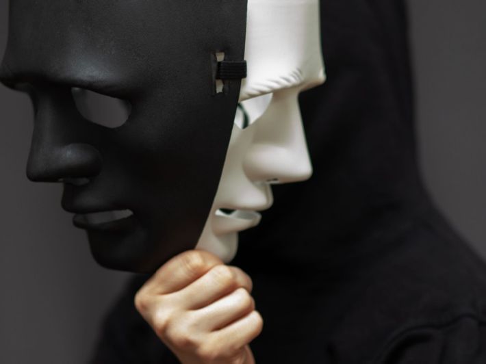 آيات المنافقين في سورة التوبة