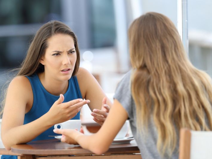 كيف تكون معاتبة الصديق؟