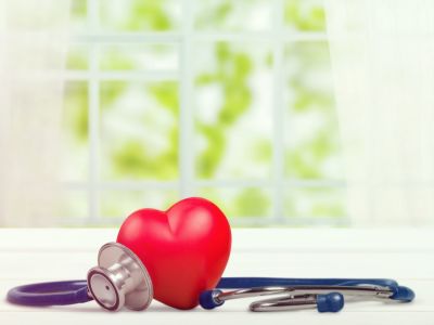 أسباب بطء نبض القلب ومتى تستدعي القلق؟ أسباب بطء نبض القلب ومتى تستدعي القلق؟