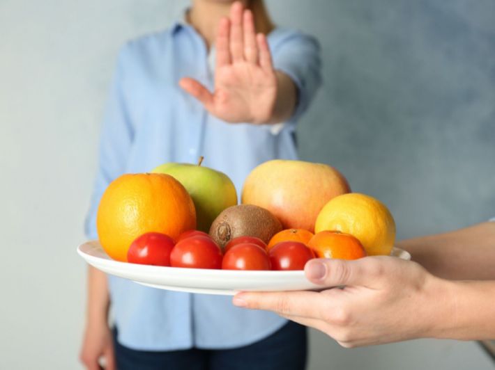 الفواكه الممنوعة لمرضى القولون