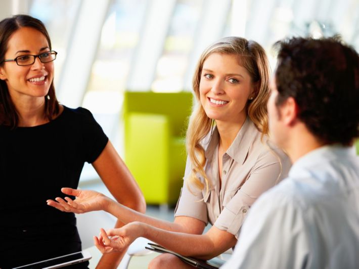 كيف أكون متحدثاً لبقاً؟