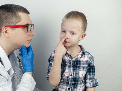 آثار السلائل الأنفية على الأطفال آثار السلائل الأنفية على الأطفال
