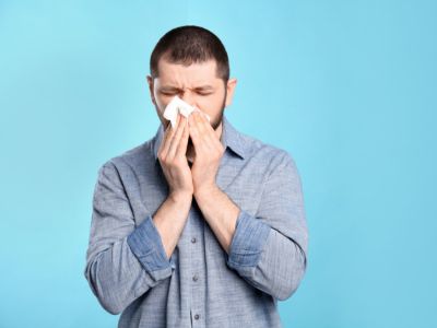 كيفية تخفيف احتقان وسيلان الأنف كيفية تخفيف احتقان وسيلان الأنف