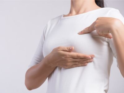 النغزات في الثدي الايسر: الأسباب والعلاج