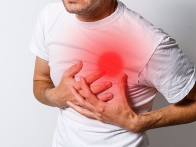 نغزات القلب المتكررة: الأسباب والعلاج