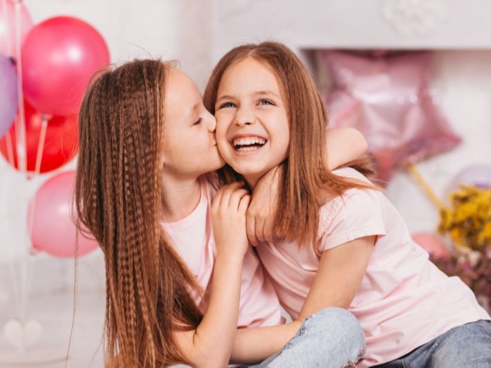 تعبير عن الأخت my sister بالإنجليزية