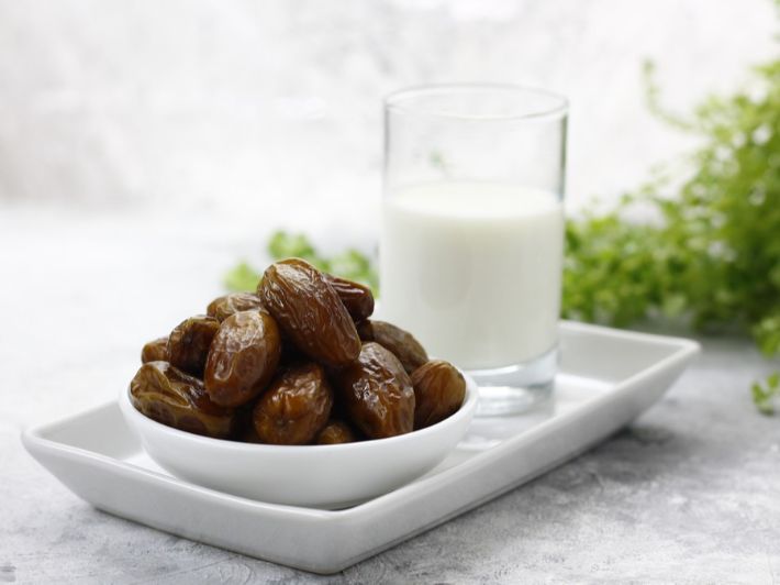 فوائد وأضرار منقوع التمر للرضع