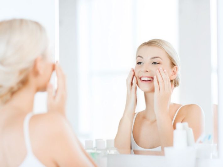 اكتشفي تركيبة غسول الوجه المناسبة لصاحبة البشرة الدهنية