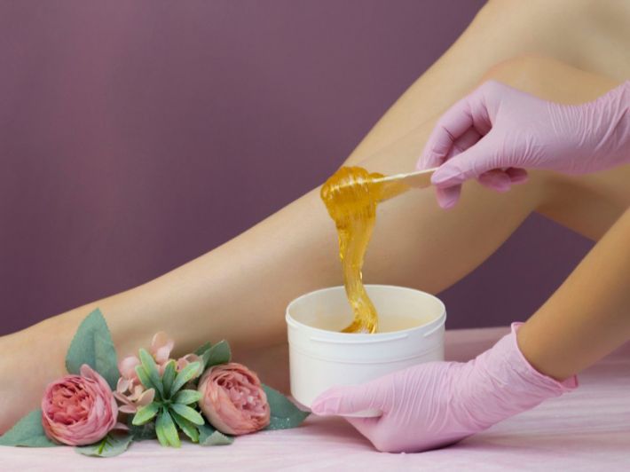 كيفية استخدام عجينة السكر للجسم