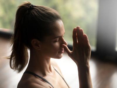 تمارين التنفس لعلاج التلعثم