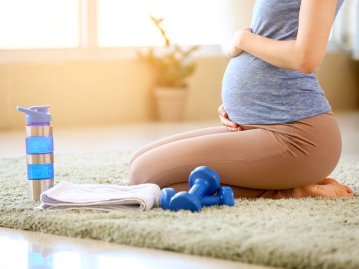 تمارين لعلاج عرق النسا للحامل