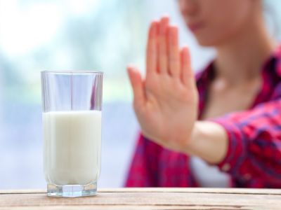 حساسية الحليب: الأعراض، الأسباب والعلاج