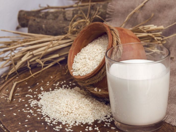 وصفة السمسم والحليب لزيادة الوزن