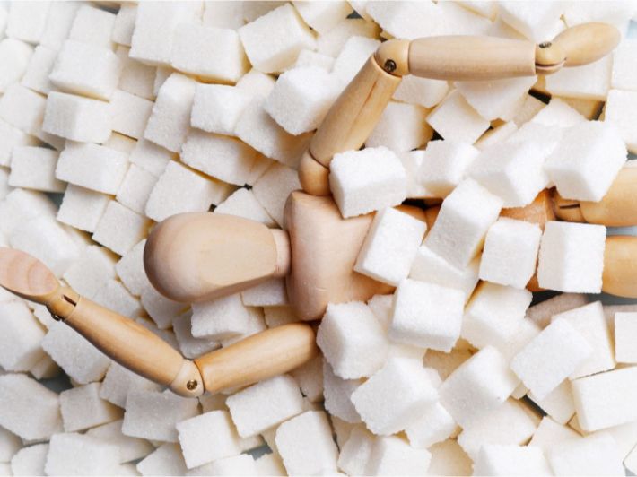 الدوخة بعد الأكل وعلاقتها بالسكر