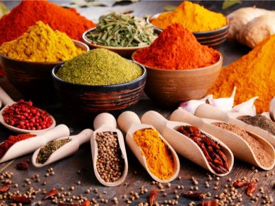 نسبة الكربوهيدرات في أهم أنواع البهارات والتوابل نسبة الكربوهيدرات في أهم أنواع البهارات والتوابل