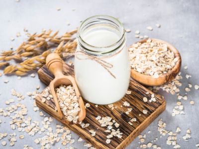 كوكتيل الحليب والشوفان المغذي