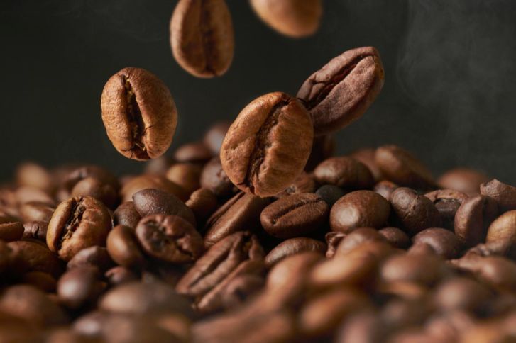 أشهى وألذ الوصفات بالقهوة سريعة الذوبان