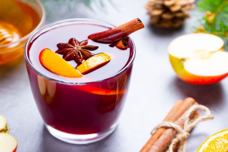 مشروب القرفة مع عين الجمل