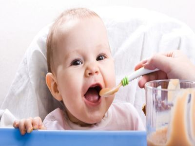 10 أكلات لتزيدي وزن طفلك الرضيع 10 أكلات لتزيدي وزن طفلك الرضيع