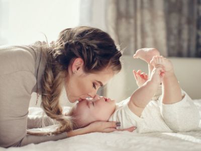 كم ساعة ينام الرضيع بدون رضاعة؟ كم ساعة ينام الرضيع بدون رضاعة؟