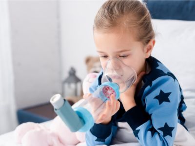 كيفية استخدام وتنظيف بخاخ الربو للأطفال كيفية استخدام وتنظيف بخاخ الربو للأطفال