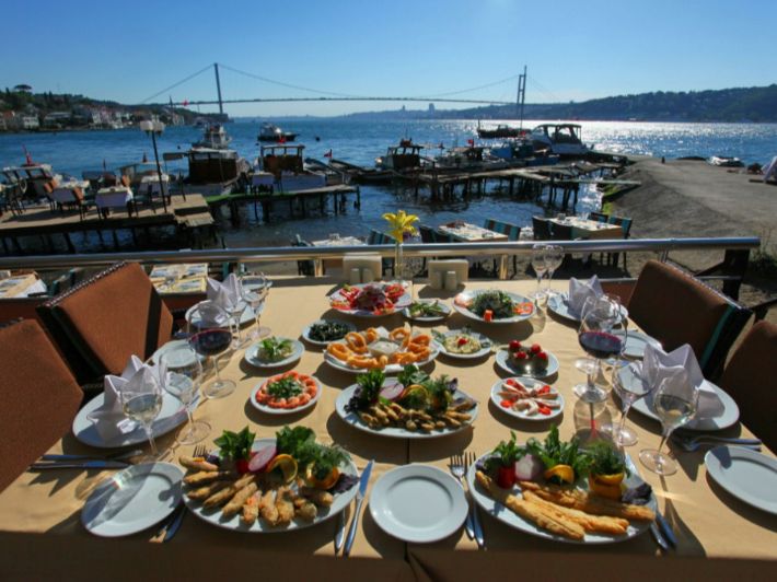 أفضل المطاعم التركية - تجربة نكهات استثنائية