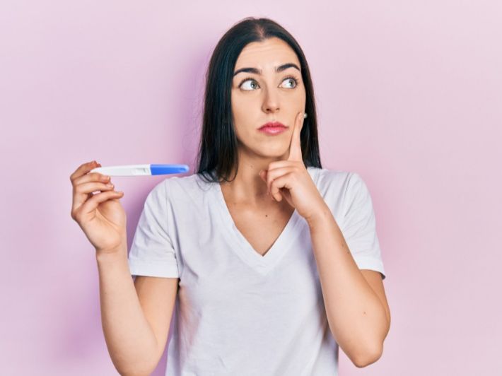 هل كمية البول تؤثر على اختبار الحمل؟