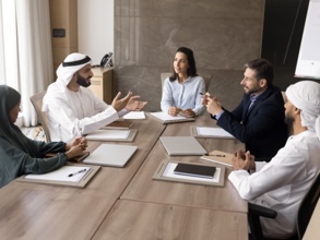 لماذا تعتبر السعودية بيئة مثالية لرحلات العمل القصيرة؟