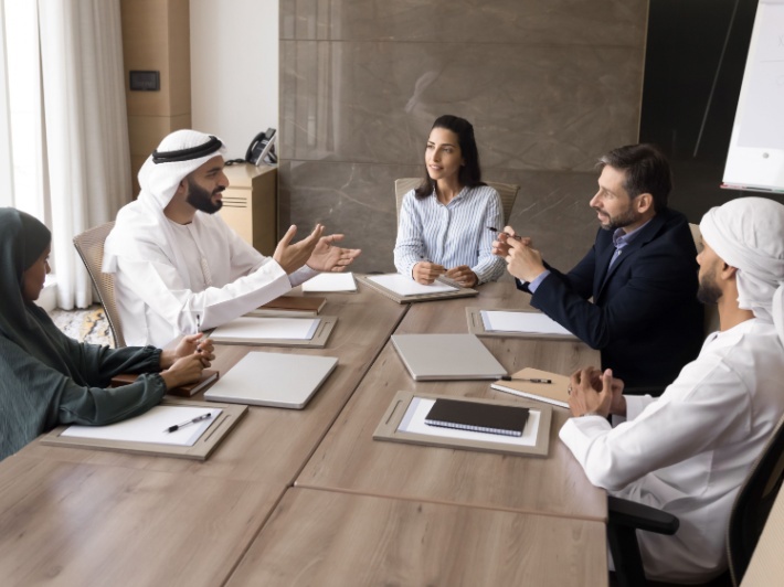 لماذا تعتبر السعودية بيئة مثالية لرحلات العمل القصيرة؟