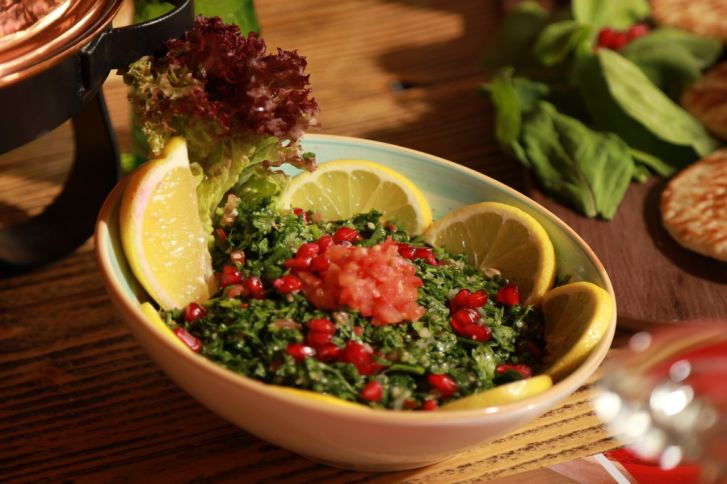 وصفات سهلة لعمل التبولة بدون برغل