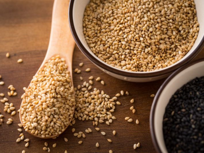 أضرار تناول السمسم