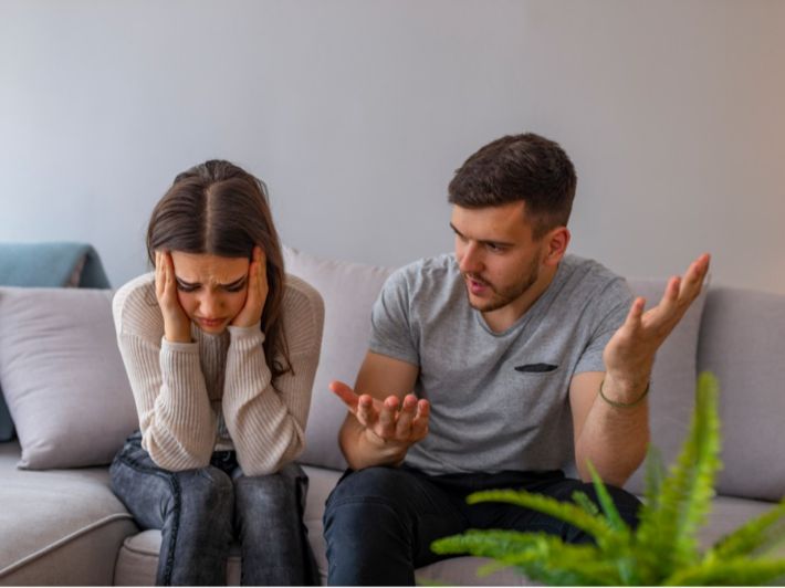 كيفية التعامل مع الزوج الذي يشتم زوجته