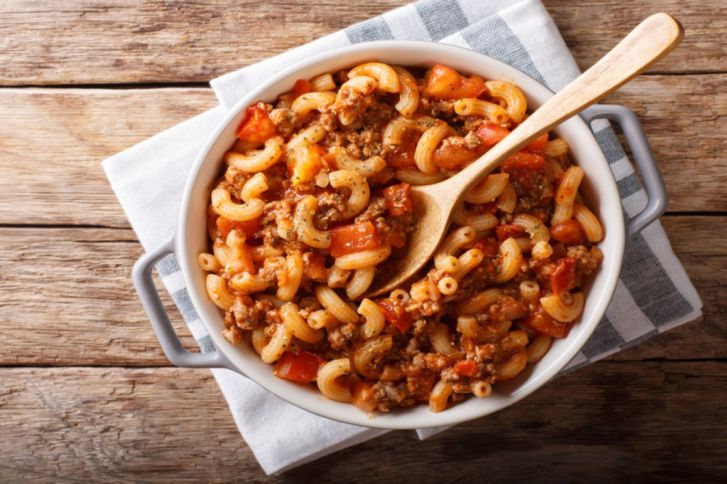 المعكرونة المبكبكة على الطريقة الليبية