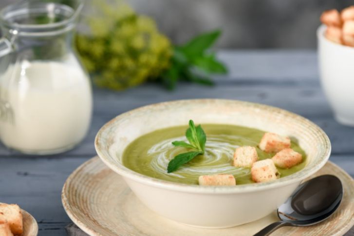 طريقة تحضير شوربة البروكلي بالحليب