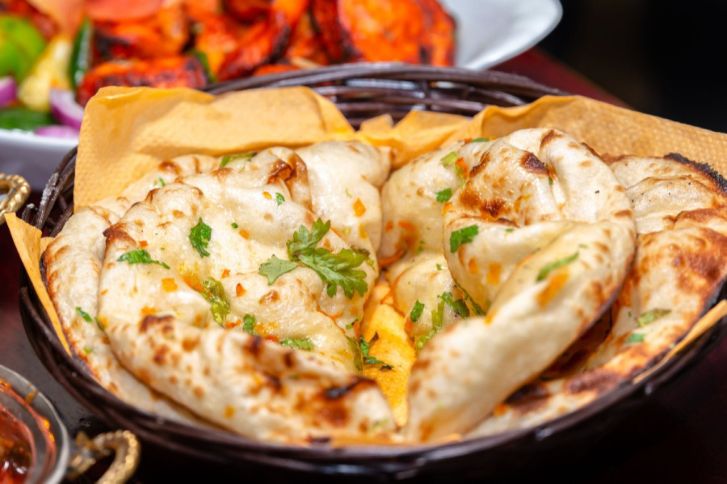 طريقة خبز النان الهندي على الصاج