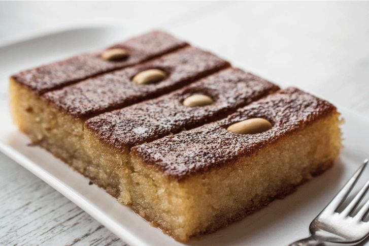 طريقة عمل البسبوسة بالفول السوداني