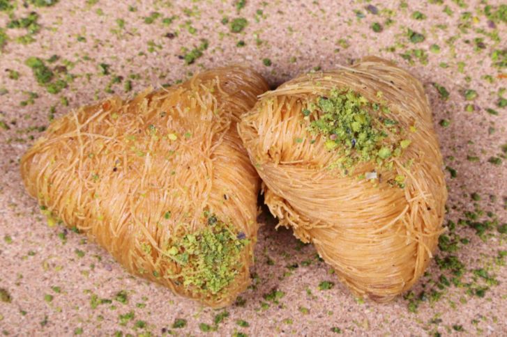 طريقة عمل الفيصلية بالقشطة